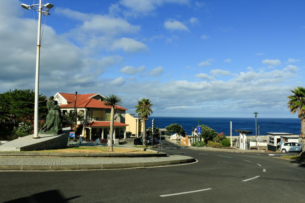 Cottage Ocean View Porto Moniz Exterior photo